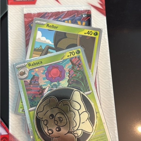 scarlet and violet pokemon cards set & Twilight Masquerade Sleeved Booster Pack it is a card that will become the core of future games with powerful attacks and characteristics Card Gallery | Pokmon TCG: